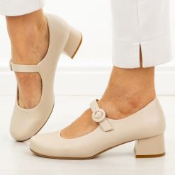 Cieliste półbuty damskie Sergio Leone Pb416. Półbuty damskie Sergio Leone, bez wzorów, z materiału, biznesowe, z okrągłym noskiem, bez obcasa, na obcasie. Za 179.00 zł.