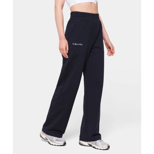 Spodnie dresowe Carpatree Sports Club Royal Navy. Niebieskie spodnie dresowe damskie Carpatree, s, z dresówki, na fitness i siłownię. W wyprzedaży za 169.99 zł.