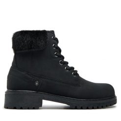 Trapery Wrangler. Czarne trapery damskie Wrangler, bez obcasa. Za 299.99 zł.