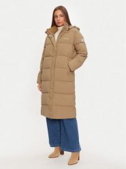 Guess Płaszcz zimowy W4BL26 WGII2 Beżowy Regular Fit. Brązowe płaszcze damskie Guess, na zimę, xl, z aplikacjami, z syntetyku. Za 949.99 zł.