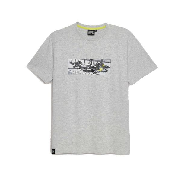 Koszulki Munich Model Regular T-shirt Stadium Kolor Szary. Szare t-shirty męskie munich, s, bez wzorów, z tkaniny, bez kołnierzyka. Za 107.20 zł.