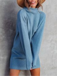 Milan Kiss Sukienka dzianinowa w kolorze błękitnym rozmiar: L. Niebieskie sukienki damskie Milan Kiss, na co dzień, l, bez wzorów, z dzianiny, bez kołnierzyka, bez ramiączek, mini, proste. Za 173.99 zł.