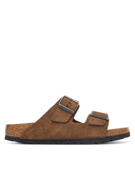 Birkenstock Klapki Arizona 1032717 Beżowy ciemny. Brązowe klapki damskie Birkenstock, bez wzorów, ze skóry, bez obcasa. Za 549.99 zł.