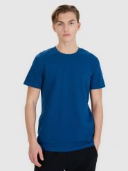 4F T-shirt regular ze strukturalnej dzianiny męski - turkusowy S. Niebieskie t-shirty męskie 4f, m, bez wzorów, z bawełny, bez kołnierzyka. W wyprzedaży za 39.99 zł.