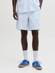 Jack & Jones Szorty "Jaiden" w kolorze błękitnym rozmiar: S. Niebieskie szorty męskie Jack & Jones, z bawełny, bez kołnierzyka. Za 74.63 zł.