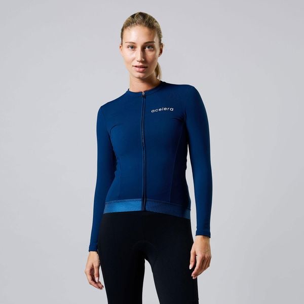 Damska kurtka kolarska Thermo Fleece z długim rękawem. Niebieskie kurtki damskie ACELERA, na jesień, l, bez wzorów, z materiału, bez kaptura. Za 249.99 zł.