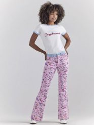 Wrangler Koszulka w kolorze białym rozmiar: S. Białe bluzki damskie Wrangler, s, bez wzorów, bez kołnierzyka, bez ramiączek. Za 78.28 zł.