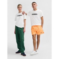 Koszulka Hummel hmlLEGACY. Białe t-shirty sportowe męskie HUMMEL, m, z bawełny, bez ramiączek, do piłki nożnej. Za 117.00 zł.