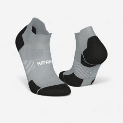 Skarpetki do biegania Kiprun Run 900 niskie cienkie. Skarpetki damskie KIPRUN, bez wzorów, z elastanu. Za 34.99 zł.