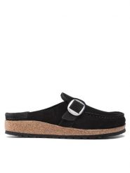 Birkenstock Klapki Buckley 1017826 Czarny. Czarne klapki damskie Birkenstock, bez wzorów, ze skóry, bez obcasa. Za 489.99 zł.
