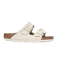 Sandały Birkenstock Arizona Antique White. Białe sandały damskie Birkenstock, bez wzorów, ze skóry, bez obcasa. Za 529.90 zł.