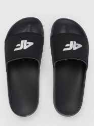 4F Klapki w kolorze czarnym rozmiar: 36. Czarne klapki damskie 4f, bez wzorów, bez obcasa. Za 56.93 zł.