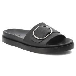 Czarne Klapki Rieker Skórzane Obuwie Damskie. Czarne klapki damskie Rieker, bez wzorów, ze skóry, bez obcasa. Za 260.99 zł.