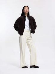 Sztruksowa kurtka oversize - brązowy. Brązowe kurtki damskie Reserved, l, bez wzorów, z bawełny, bez kaptura. Za 159.99 zł.