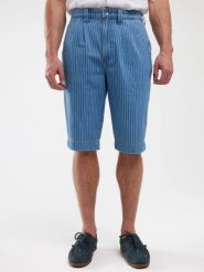 Szorty męskie jeansowe niebieskie Tem 424. Niebieskie szorty męskie Big Star, z denimu, bez kołnierzyka. W wyprzedaży za 79.99 zł.
