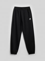 4F Spodnie dresowe joggery męskie - czarne XXL. Czarne spodnie dresowe męskie 4f, bez wzorów, z dresówki. Za 149.99 zł.