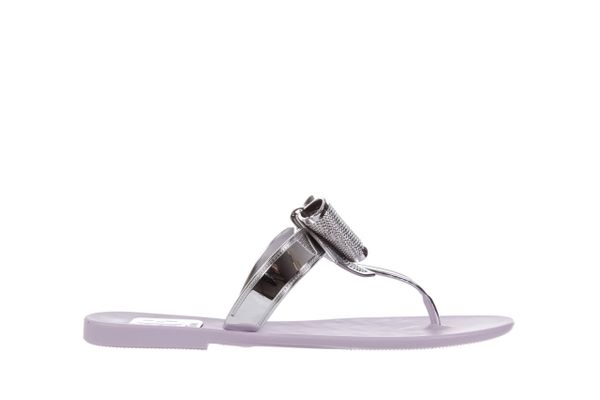 Japonki T&G Fashion 22-118 Lila, Róż/ Srebro, Guma - 38. Fioletowe klapki damskie TG, z aplikacjami, z gumy, bez obcasa. W wyprzedaży za 26.10 zł.