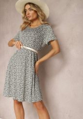 Zielona Wiskozowa Sukienka o Rozkloszowanym Fasonie z Ornamentalnym Wzorem Jasminas. Zielone sukienki damskie Renee, l, bez wzorów, z wiskozy, boho, bez kołnierzyka, bez ramiączek, mini, rozkloszowane. W wyprzedaży za 41.99 zł.