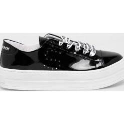 Silvian Heach - Buty. Czerwone buty sportowe na co dzień damskie Silvian Heach, bez wzorów, z gumy. W wyprzedaży za 219.90 zł.