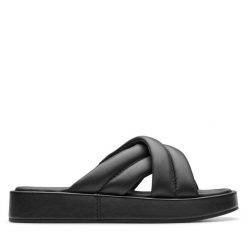 Klapki Clarks. Czarne klapki damskie Clarks, bez wzorów, bez obcasa. Za 379.99 zł.