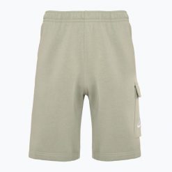 Spodenki męskie Nike Sportswear Club. Brązowe szorty męskie Nike, bez kołnierzyka. Za 199.99 zł.