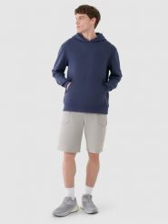 4F Spodenki casual męskie - szare XXL. Szare szorty męskie 4f, z dresówki, bez kołnierzyka. W wyprzedaży za 79.99 zł.