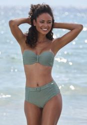 Bikini bandeau z fiszbinami kobiecy Lascana Loretta. Zielone bikini damskie SUNSEEKER, bez wzorów. Za 277.00 zł.
