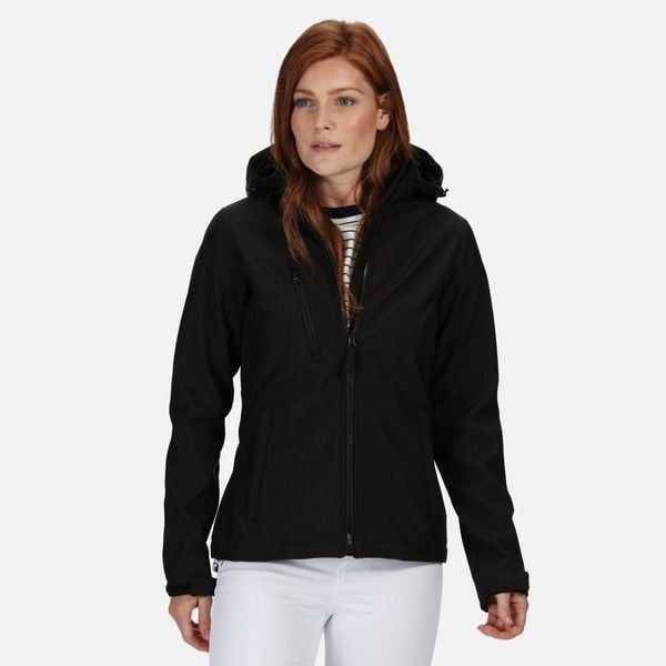 Kurtka Softshellowa Damska Membrana Trójwarstwowa Venturer. Czarne kurtki damskie Regatta, xl, bez wzorów, z materiału, z kapturem. Za 263.99 zł.