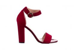 Sandały Bayla-056 8024-1432 Burgund Zamsz, Skóra naturalna - 40. Czerwone sandały damskie Bayla, bez wzorów, ze skóry, bez obcasa, na słupku. W wyprzedaży za 134.10 zł.