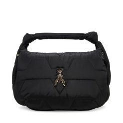 Torebka Patrizia Pepe. Czarne torebki klasyczne damskie Patrizia Pepe, bez wzorów, bez dodatków. Za 599.99 zł.