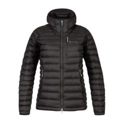 Damska kurtka z kapturem Rafiki Project. Czarne kurtki damskie Rafiki, bez wzorów, z puchu, z kapturem. W wyprzedaży za 778.45 zł.