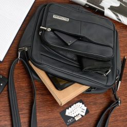 Torba męska skórzana do pracy skóra Beltimore klasyczna pojemna przez ramię. Szare torby męskie na ramię Beltimore, bez wzorów, ze skóry, przez ramię. Za 189.90 zł.