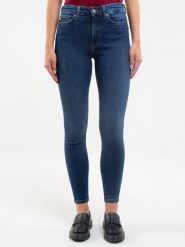 Jeansy damskie push up z wysokim stanem granatowe Melinda High Waist 517. Niebieskie jeansy damskie Big Star, z podwyższonym stanem. Za 329.99 zł.