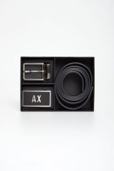 Pasek męski skórzany dwustronny ARMANI EXCHANGE. Paski męskie Armani Exchange, bez wzorów. W wyprzedaży za 227.40 zł.