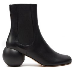 Sztyblety Weekend Max Mara. Czarne botki damskie Weekend Max Mara, bez obcasa, na słupku, bez zapięcia. Za 1,119.00 zł.