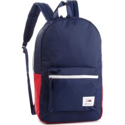 Plecak TOMMY JEANS - Tjm Urban Tech Backpack AM0AM04602 901. Niebieskie plecaki damskie Tommy Jeans, bez wzorów, z jeansu. W wyprzedaży za 199.00 zł.