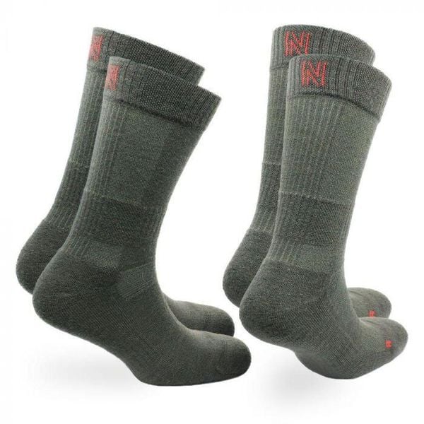2 pary - Skarpety trekkingowe 60% wełna merino - przeciwodciskowe i amortyzujące. Zielone skarpetki damskie Norfolk, bez wzorów, z materiału. Za 124.99 zł.
