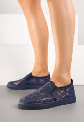 Granatowe Tenisówki z Koronkową Cholewką Fenvalia. Niebieskie trampki i tenisówki damskie Renee, bez wzorów, z jeansu. Za 44.99 zł.