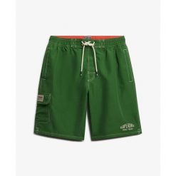 Spodenki cargo Superdry 19. Zielone szorty męskie Superdry., z materiału, bez kołnierzyka. Za 262.35 zł.