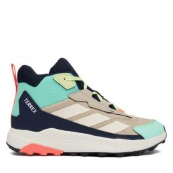 Trekkingi adidas. Obuwie trekkingowe damskie Adidas. Za 259.99 zł.