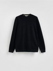 Sweter z półgolfem - czarny. Czarne swetry męskie Reserved, l, bez wzorów, z dzianiny, bez kołnierzyka. Za 129.99 zł.