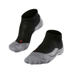 Skarpetki Falke RU4. Białe skarpetki męskie Falke, bez wzorów, z materiału. Za 133.50 zł.