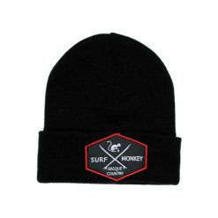 Czapka beanie – haftowane logo / organiczna / rozmiar uniwersalny (czarna). Czarne czapki męskie SURF MONKEY, z aplikacjami, z bawełny. Za 139.95 zł.