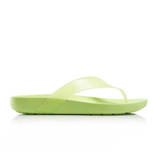 Japonki Dla Dorosłych Crocs Splash Glossy Flip. Zielone klapki damskie Crocs, z materiału. Za 99.99 zł.