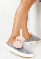 Szare Kapcie z Futerka Ozdobione Pluszową Kokardą Omanta. Szare kapcie damskie Born2be, z futra. Za 29.99 zł.