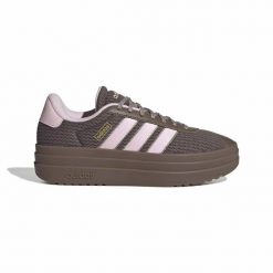 Buty sportowe damskie adidas VL Court Bold. Brązowe buty sportowe na co dzień damskie Adidas, bez wzorów, z materiału. Za 390.50 zł.