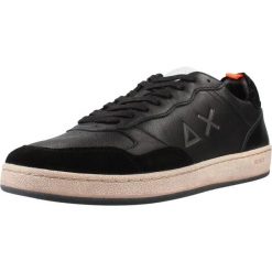 Buty SUN68 URBAN BASKET Czarny. Czarne buty fitness męskie SUN68, ze skóry, bez zapięcia, na fitness i siłownię. Za 468.99 zł.