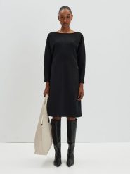 Someday. Sukienka w kolorze czarnym rozmiar: 36. Czarne sukienki damskie Someday, na co dzień, bez wzorów, bez kołnierzyka, bez ramiączek, midi, proste. Za 195.99 zł.