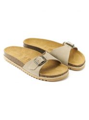 Mandel Skórzane klapki "Agata" w kolorze beżowym rozmiar: 36. Brązowe klapki damskie Mandel, bez wzorów, z nubiku, bez obcasa. Za 130.99 zł.