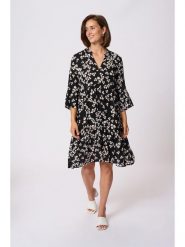 Kaffe Sukienka w kolorze czarnym rozmiar: 40. Czarne sukienki damskie Kaffe, na imprezę, s, bez wzorów, z wiskozy, klasyczne, bez kołnierzyka, bez ramiączek, midi. Za 156.98 zł.